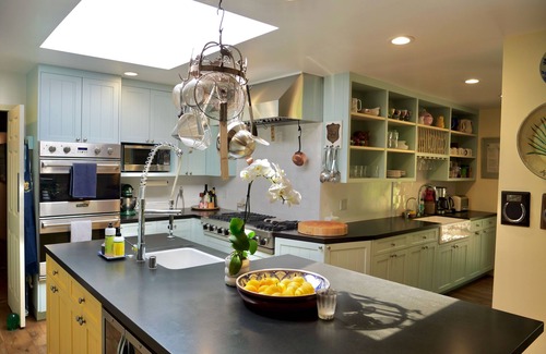 Eucalyptus Hill House | Elegant Montecito Estate with Ocean Views and Pool Amenities