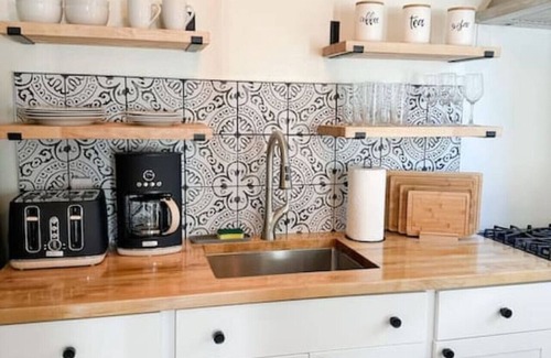 Montecito House | Experience New Montecito Casita Studio Near the Beach