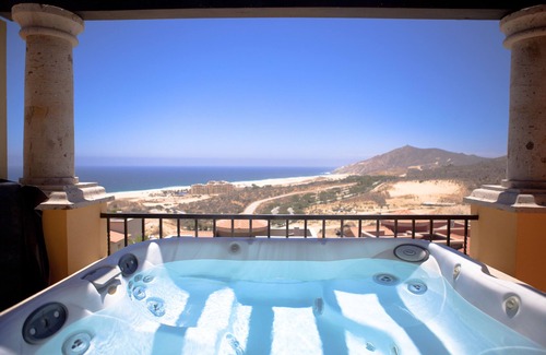Paraiso Escondido Villa | Relaxing Montecristo Villas with Private Beach & Spa Access