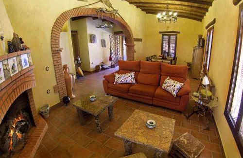 Aracena House | Montecruz Rural: Family-Friendly Retreat with Ocean Views