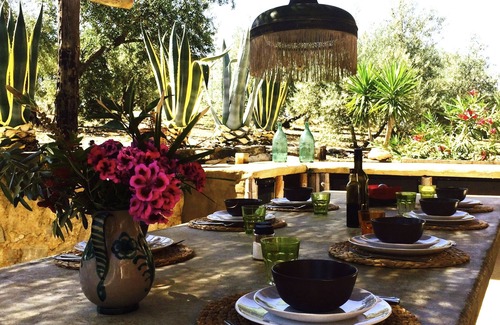 Tocon House | Relaxing Montefrio Hacienda with Infinity Pool & Spa Amenities