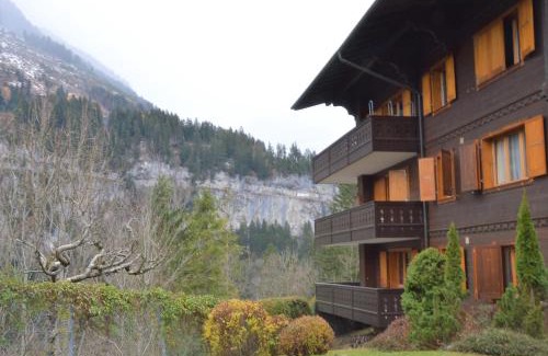 Champery Apartment | Monteilly A6: Guest Rated 9.2, Pet & Child Friendly Stay