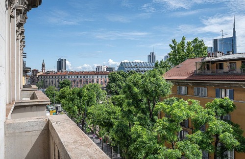 Porta Volta Apartment | Discover Italianway - Montello 10 with Spa & Kitchen Access