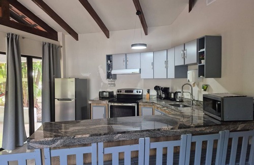 Playa Hermosa Villa | Relax at MonteMar Beach Condo with Oceanview Amenities