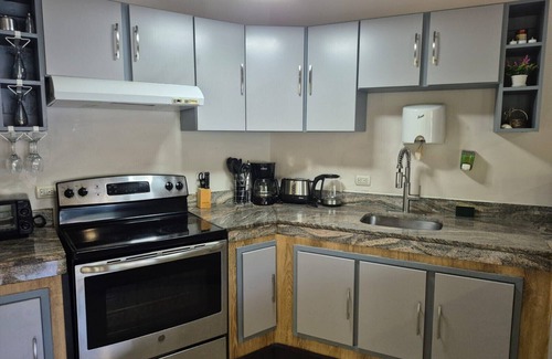 Playa Hermosa Villa | Relax at MonteMar Beach Condo with Oceanview Amenities