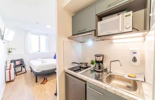 Saint - Michel Apartment | Modern Comfort at Montempô Toulouse Cité Internationale
