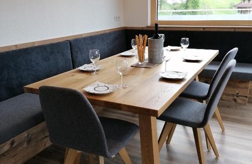 Hainzenberg Apartment | Family-Friendly Montepart Zillertal - Guest Rated 9/10