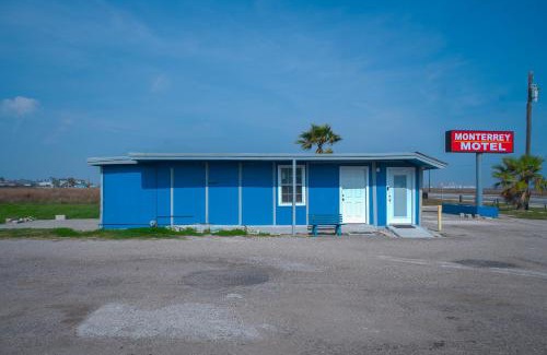 Corpus Christi Hotel | Pet-Friendly Monterrey Motel on Padre Island, Corpus Christi