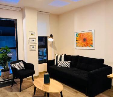 Santiago de Surco Apartment | Modern M17 Apartment with Balcony Near USA Embassy
