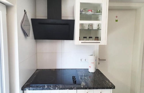 Merenberg Bed & Breakfast | Pet-Friendly Retreat at Fremdenzimmer - Petit Quartier