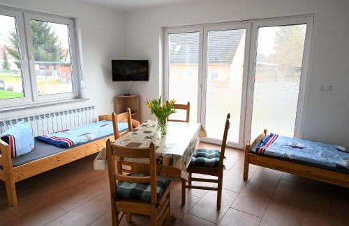 Topchin Apartment | Welcoming Stay for Traveling Professionals at Monteure
