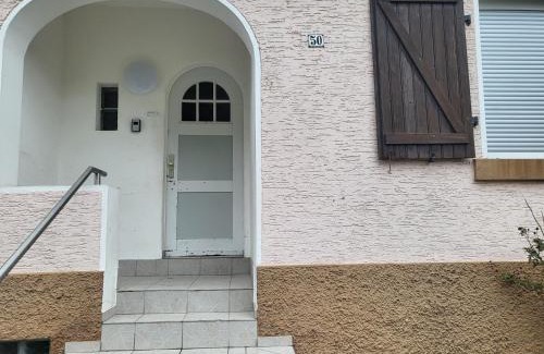 Halberg Apartment | Comfortable Ferienwohnungen Haus Scheidter - Rated 9/10