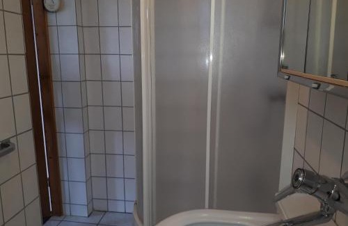 Oberaula Apartment | Cozy Monteurunterkunft Oberaula: Family & Pet-Friendly Stay