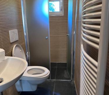Schonnebeck Apartment | Budget-Friendly Monteurwohnung Apartment with Parking Space