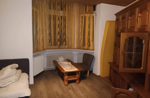 Dulken Apartment | Experience Comfort at Monteurwohnung Dülken with Spa Access