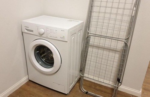 Zerbst/Anhalt Apartment | Comfortable Monteurwohnung with Kitchen & 9/10 Guest Rating