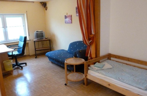 Pottum Apartment | Discover Comfort at Monteurwohnung Eichenpark