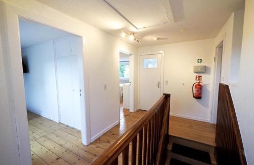 Bad Oldesloe Apartment | Monteurwohnung-fuer-6-Pers-mit-WLAN-Kueche-TV-Bad-Oldesloe-Naehe-Hamburg-Naehe-Luebeck