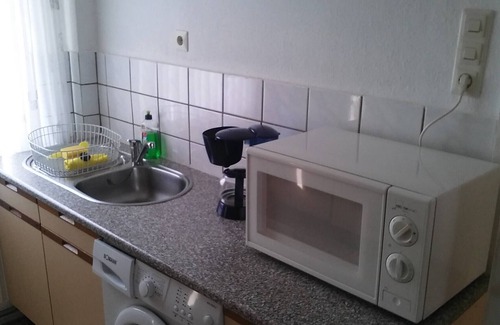 Langelsheim Apartment | Cozy Monteurwohnung Langelsheim for 4 with Breakfast