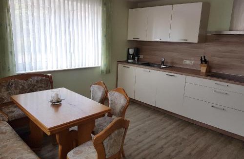 Spahl Apartment | Budget-Friendly Stay at Monteurwohnungen Göb, 6.9/10 Rated