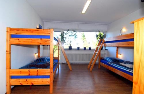 Eschweiler House | Family-Friendly Monteurwohnung Krings with Kitchen Access