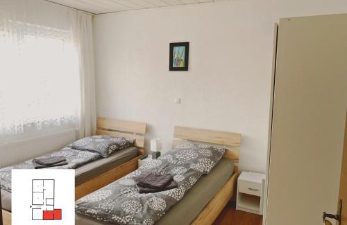Gemarkung Truchtelfingen House | Cozy Monteurzimmer & Ferienwohnung Kati – Family-Friendly Stay