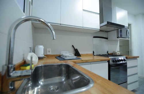Barrio Sur Apartment | Discover Family-Friendly Comfort at Centro Edificio El Pais