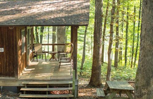 Crozet Resort | Idyllic Montfair Resort Farm: Pet-Friendly Retreat Awaits