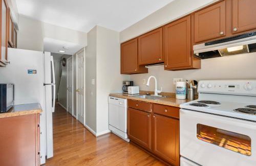 Montgomery Village House | Montgomery Village Vacation Home