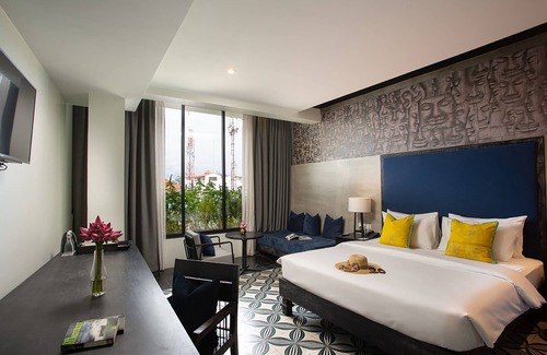 Taphul Village Area Hotel | Comfort at Monthara Angkor Residence - 4-Star Retreat