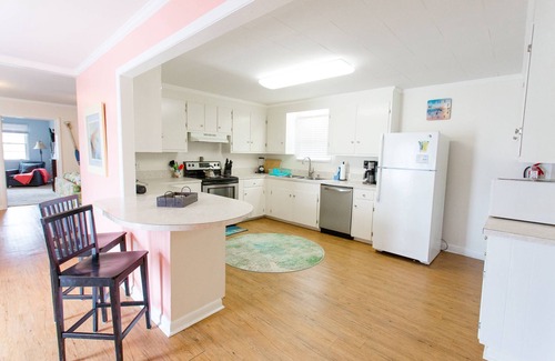 Kure Beach Cottage | Pet-Friendly Beach Cottage: Steps to Ocean and Dining