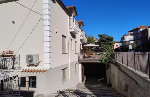 Bomerano Apartment | Monti d'aMare