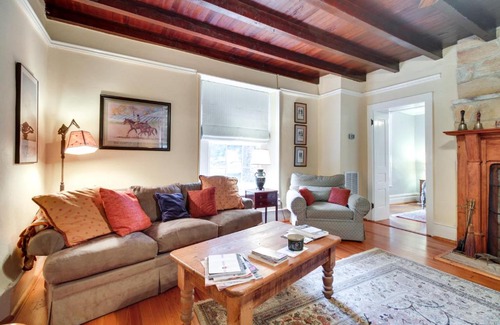 Afton House | Explore Monticello Wine Trail Cottage Near Scenic Trails!