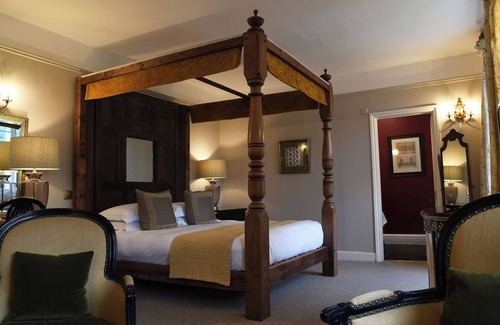 Shepton Mallet Hotel | Relaxing Retreat at Montigo Resorts, Somerset - 4-Star Stay