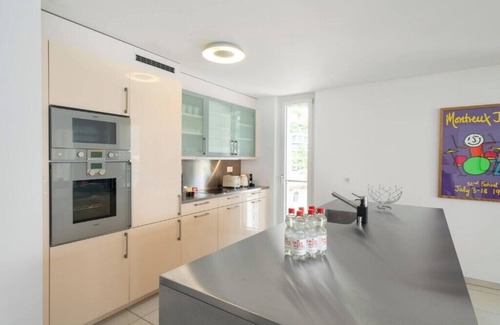 Montreux City Centre Apartment | Montreux Lake View Apartments & SPA One-Bedroom C1.6