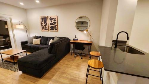 Montrose Apartment | Stylish 1 BR at Montrose Spring with Pool Access