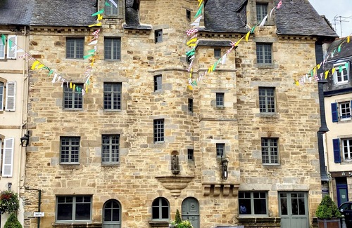 Landerneau House | Historic 17th Century Hotel in City Center with Spa & Breakfast