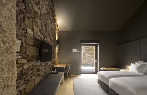 Teloes Hotel | Indulgent Stay at Monverde - Wine Experience Hotel