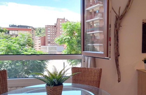 Uribarri Apartment | Experience Mood Bilbao Apartamentos - Pet & Child Friendly