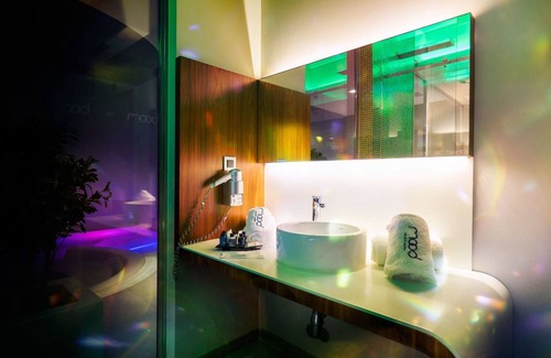 Palhais Hotel | Discover Hotel Mood Private Suites with Family-Friendly Amenities