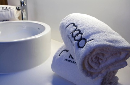 Palhais Hotel | Discover Hotel Mood Private Suites with Family-Friendly Amenities