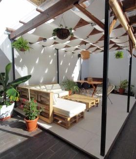 Leiria Apartment | Inviting Moodhu Villa - Cozy Apartment with Great Terrace