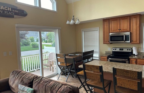 Ogunquit - Wells House | Moody Maine Retreat: 3 Bedroom Home Near Beach & Dining