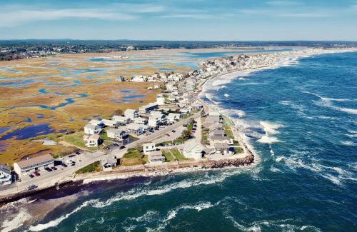Ogunquit - Wells Hotel | Discover Moody's Motel and Cottages with Ocean Views