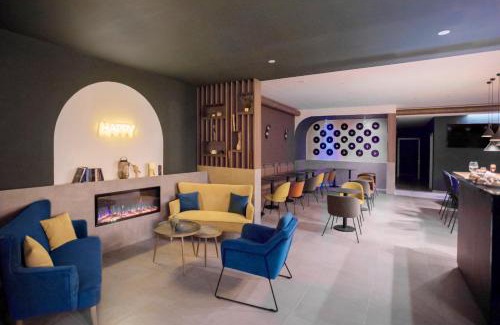 Terranuova Bracciolini Hotel | Smart & Cozy Hotel with Dining and Family-Friendly Amenities