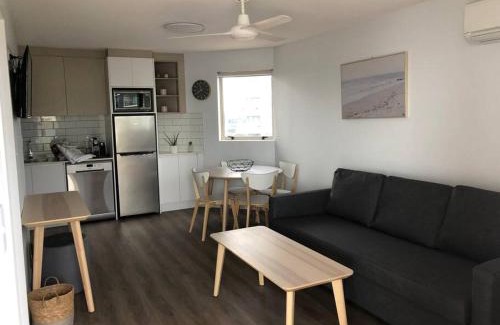 Mooloolaba Apartment | Experience Mooloolaba Beach Apartment with Oceanfront Views