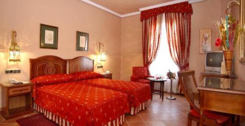 Sector E - Enea Hotel | Experience Moon Dreams El Cortijo: Pet Friendly & Oceanfront