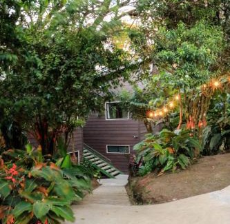 Monteverde Cabin | Discover Moon Forest Apartments: 9/10 Guest Rated Getaway