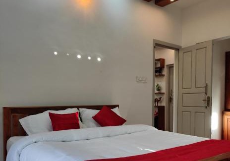 Udumbanchola House | Family-Friendly Moon Homestay with 9.5/10 Guest Rating