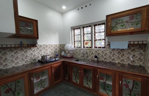 Udumbanchola House | Family-Friendly Moon Homestay with 9.5/10 Guest Rating